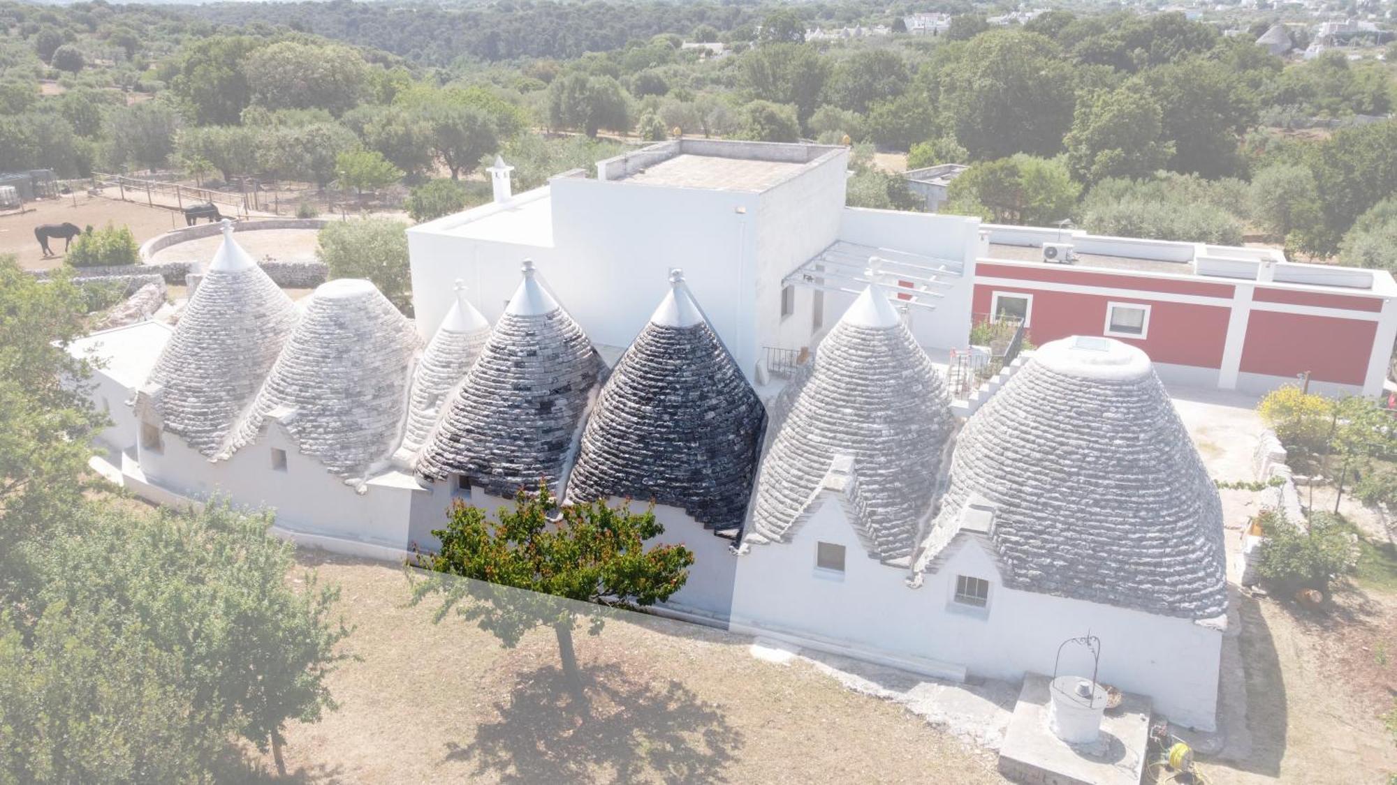 Masseria Trulli Sull'Aia Cisternino Exterior foto