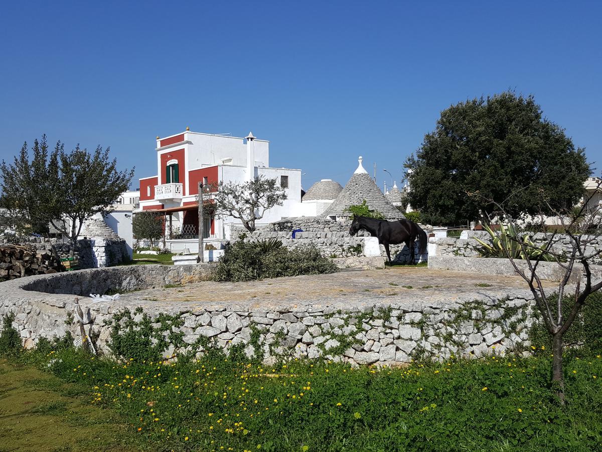 Masseria Trulli Sull'Aia Cisternino Exterior foto